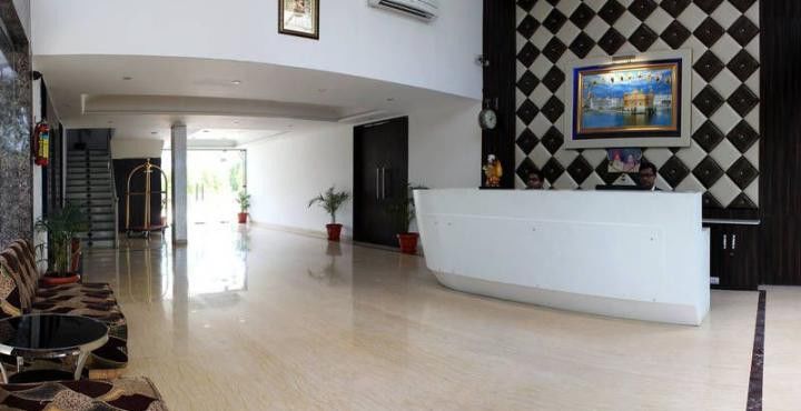 Sheetal International Rain Basera Rāipur Dış mekan fotoğraf